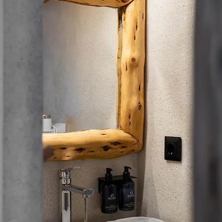 Botanica & Kalawrita